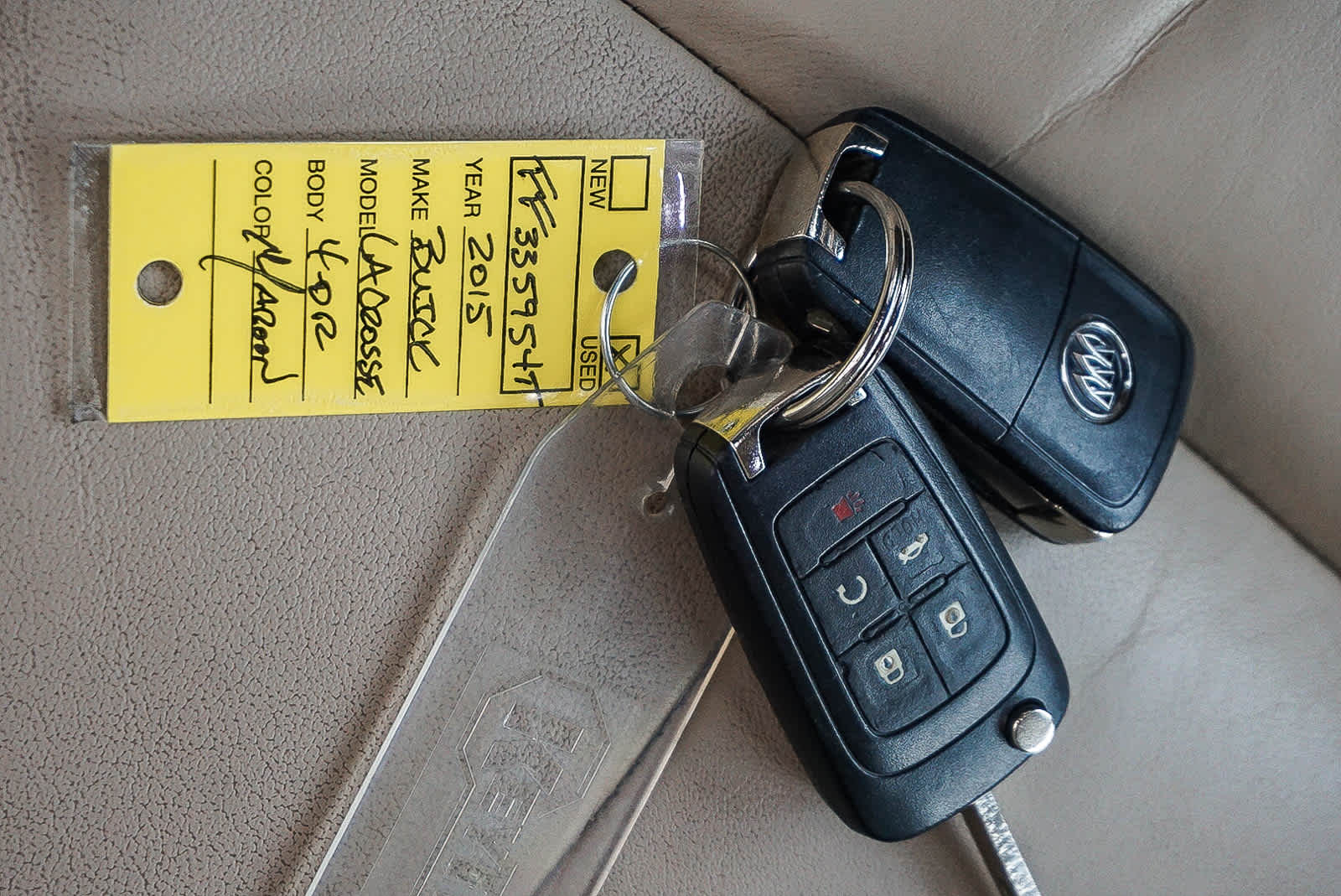 Thumbnail: 2015 Buick LaCrosse - 29