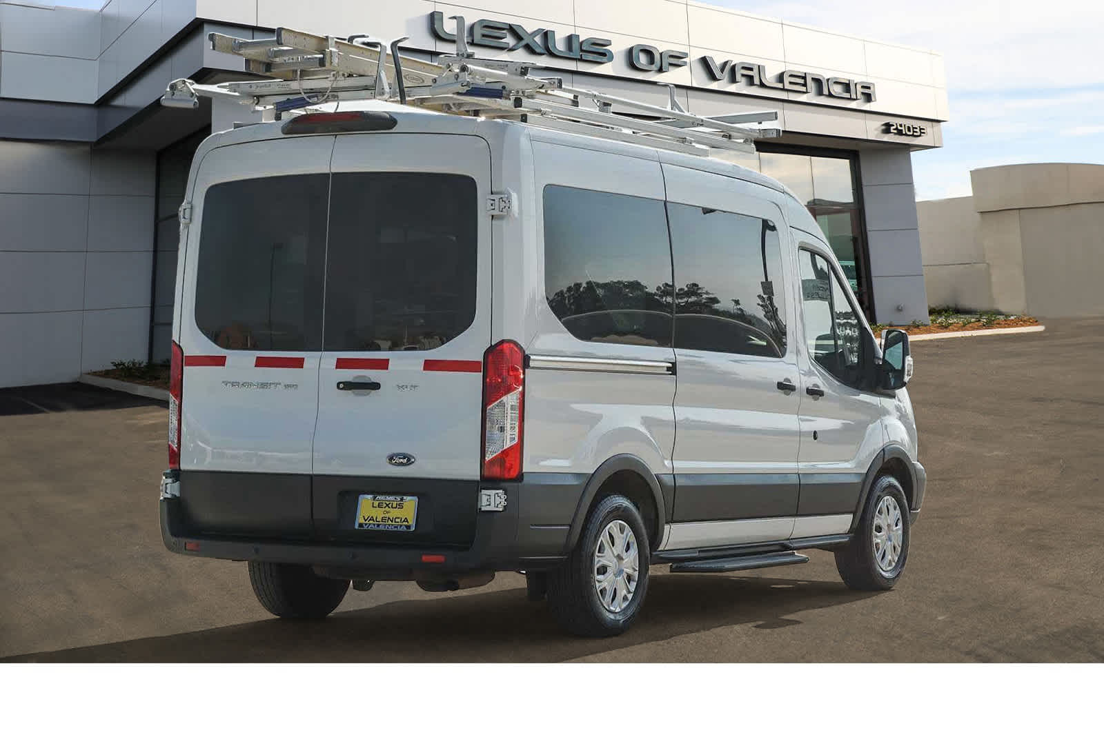 Thumbnail: 2018 Ford Transit Series - 5
