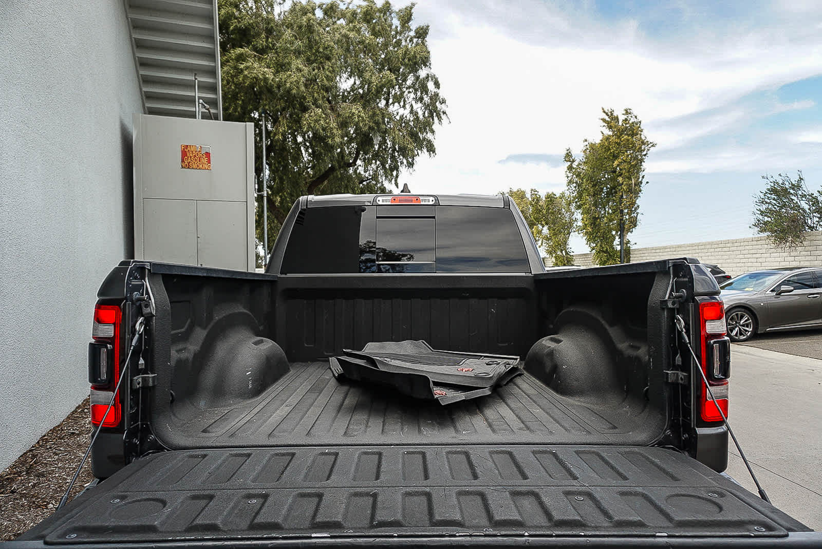 Thumbnail: 2022 RAM 1500 - 26