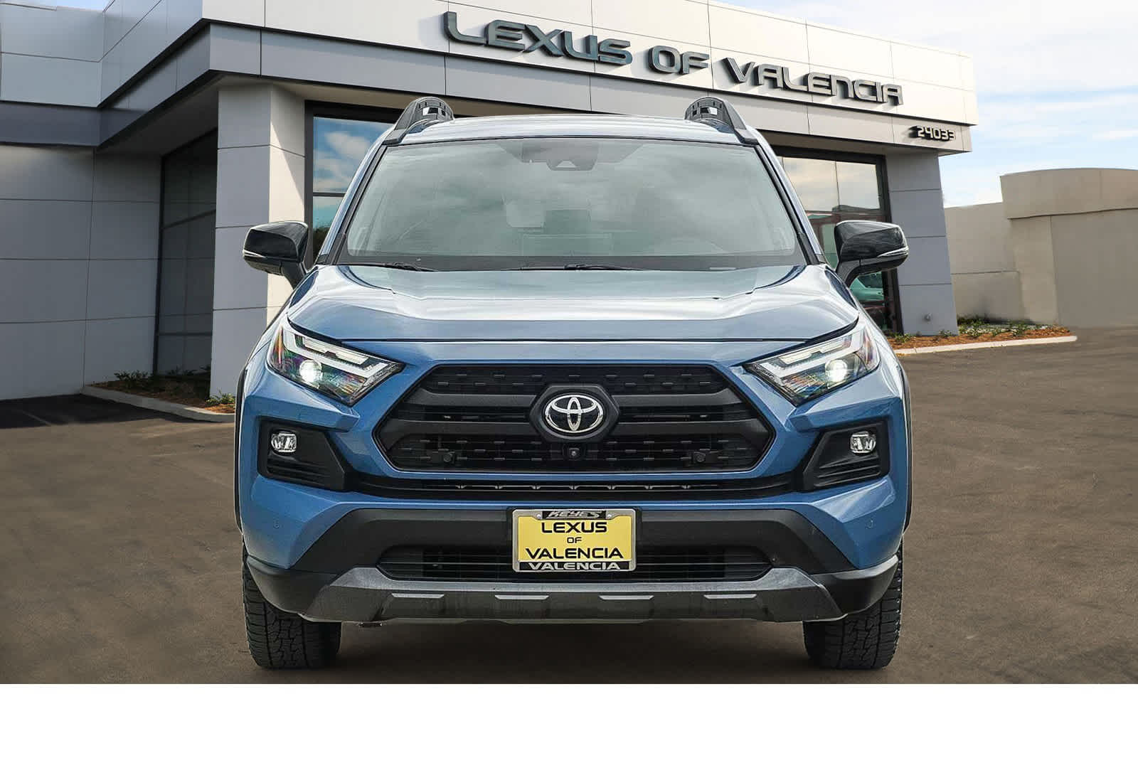 Thumbnail: 2022 Toyota RAV4 - 9