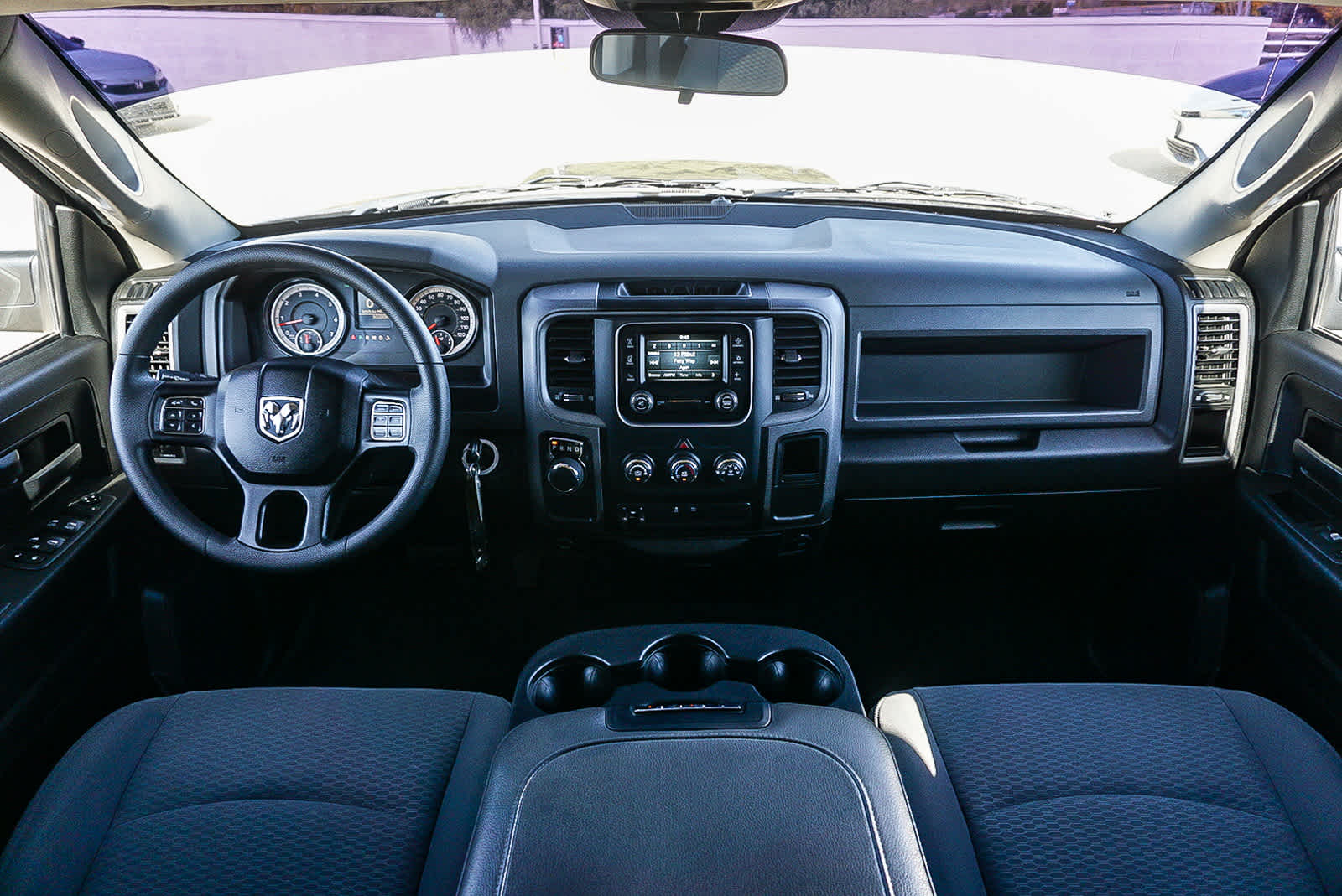 Thumbnail: 2019 RAM 1500 Classic - 13