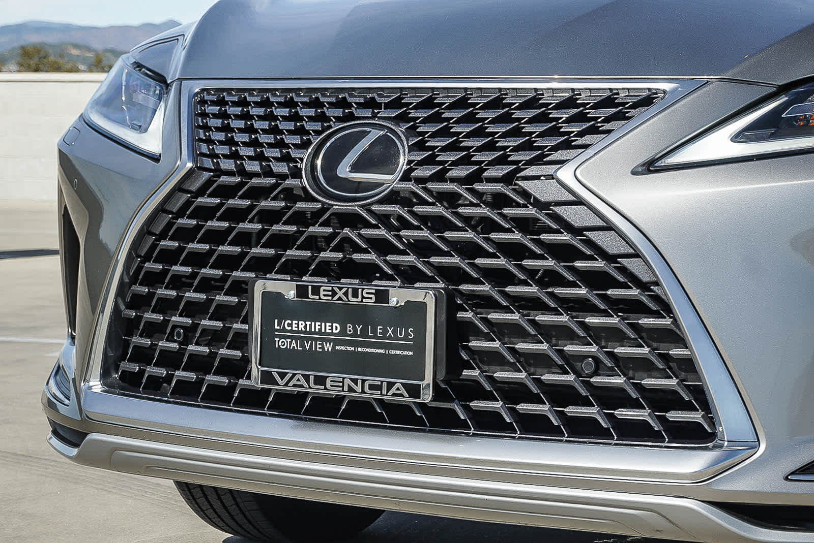 Thumbnail: 2022 Lexus RX - 9