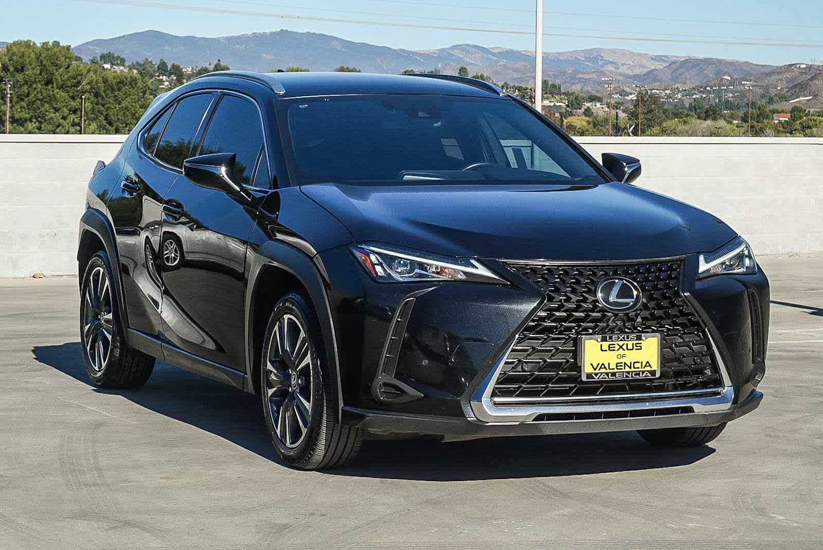Thumbnail: 2022 Lexus UX - 5