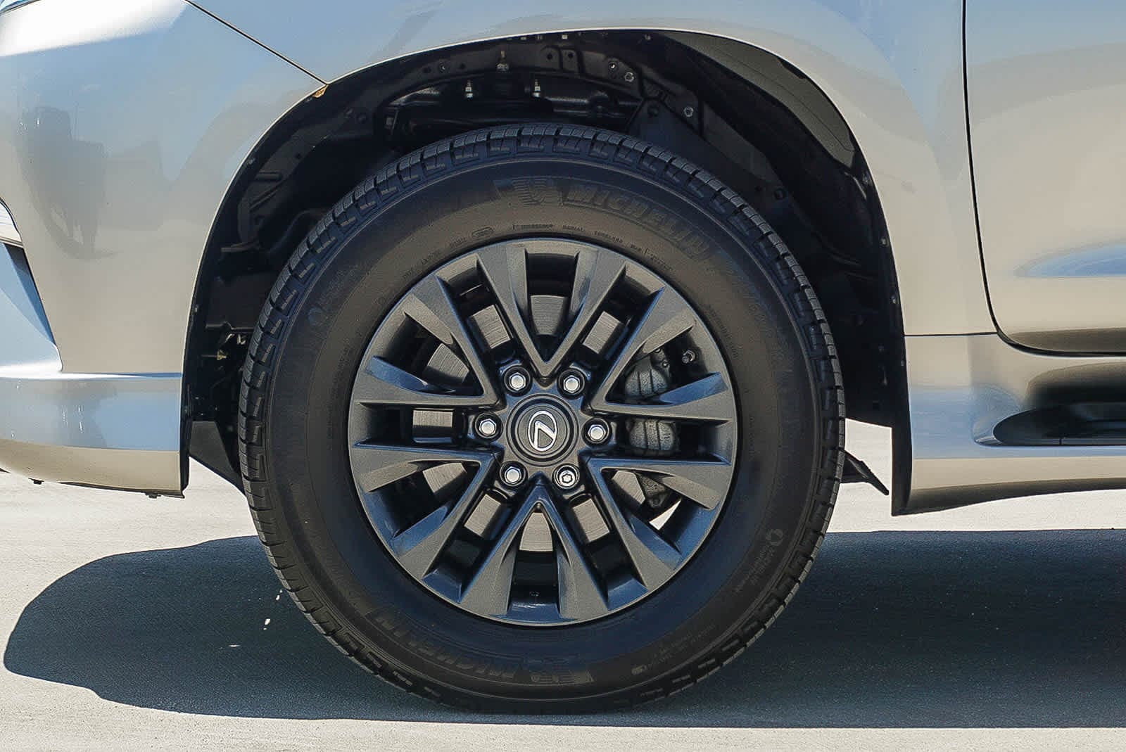 Thumbnail: 2022 Lexus GX - 9