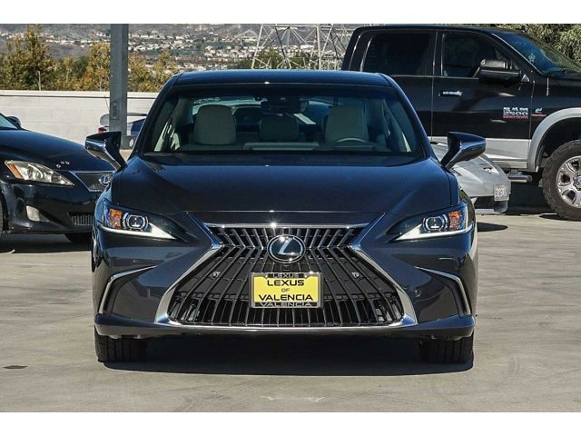 Thumbnail: 2025 Lexus ES - 11