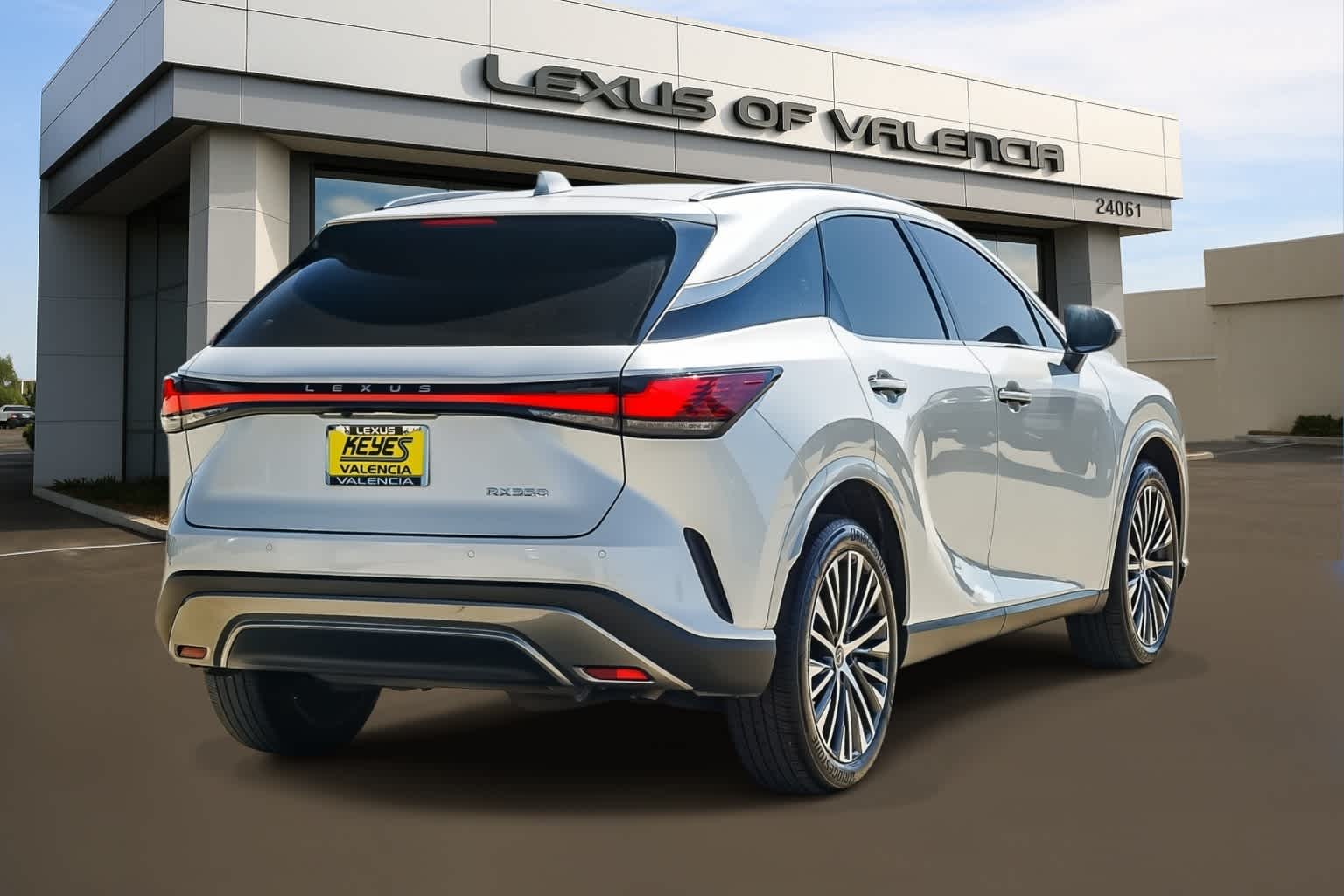 Thumbnail: 2023 Lexus RX - 4