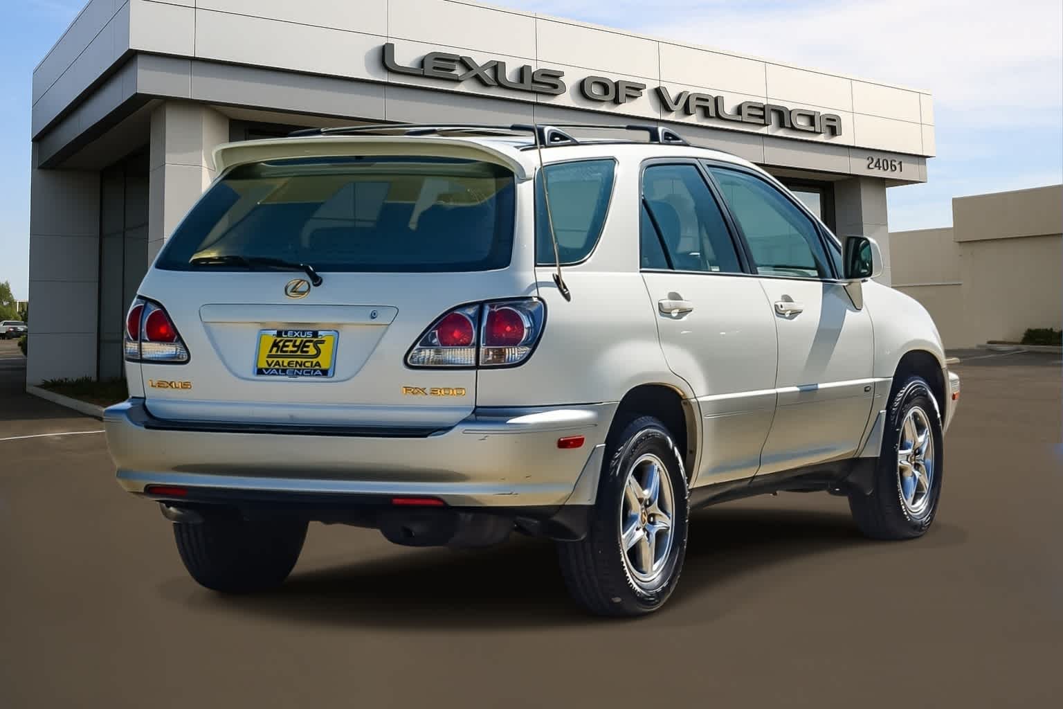 Thumbnail: 2002 Lexus RX - 3