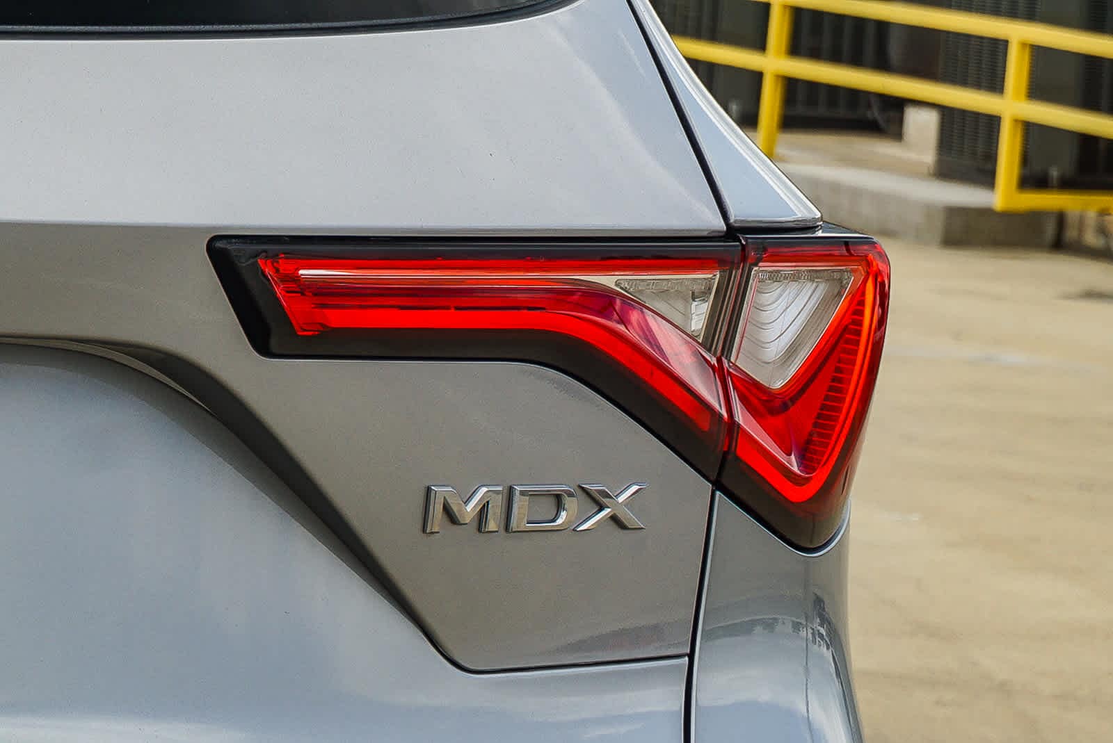 Thumbnail: 2023 Acura MDX - 11