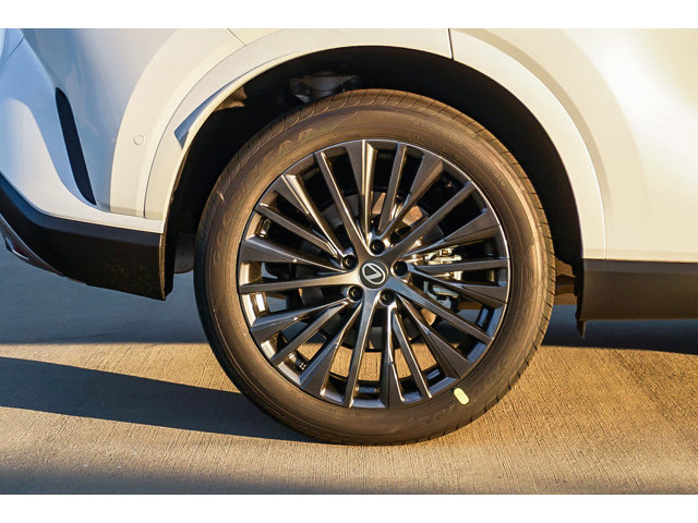 Thumbnail: 2026 Lexus RX - 18