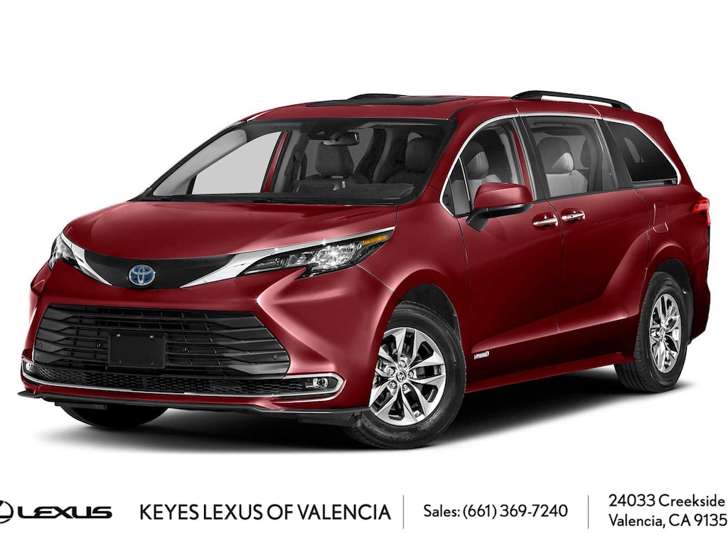 Used 2023 Toyota Sienna XLE 7 Passenger Van Passenger Van