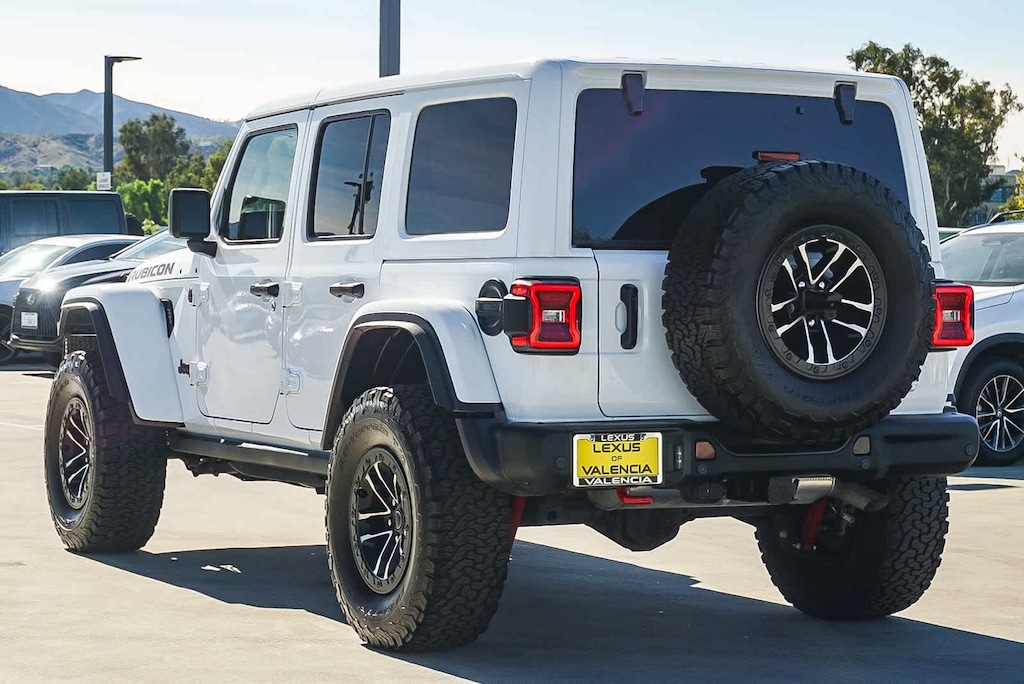 Used 2024 Jeep Wrangler Rubicon SUV