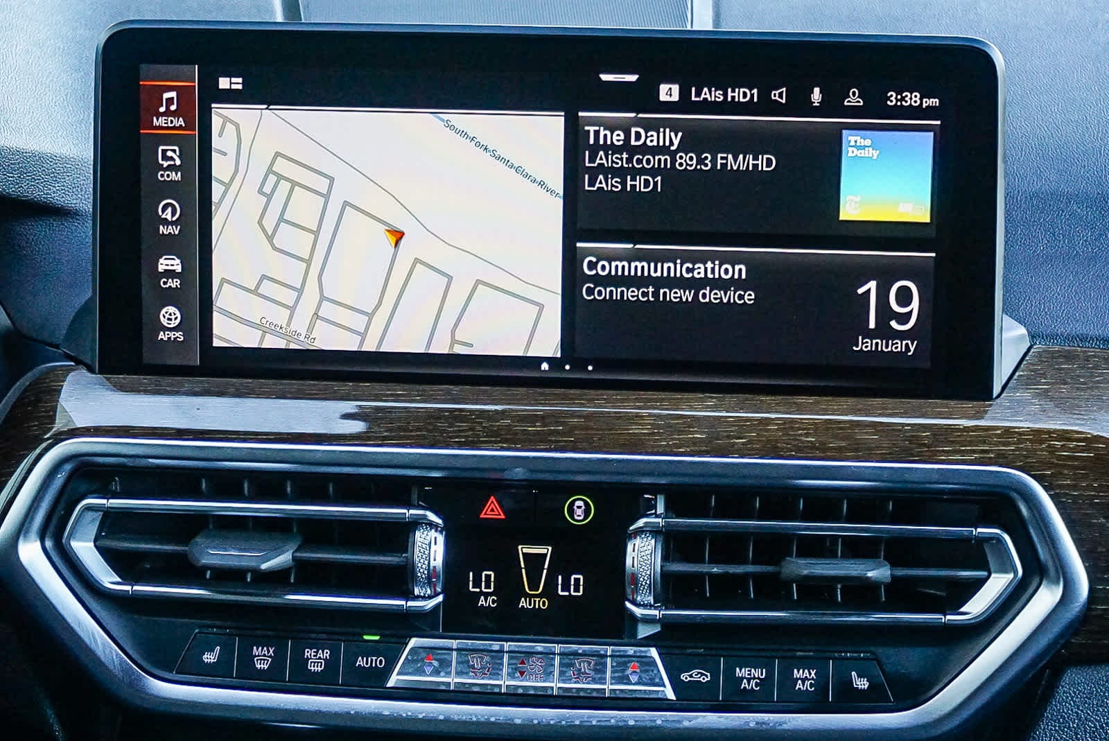 Thumbnail: 2023 BMW X3 - 15