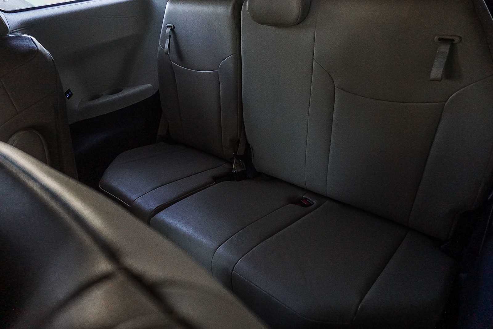 Thumbnail: 2023 Toyota Sienna - 20