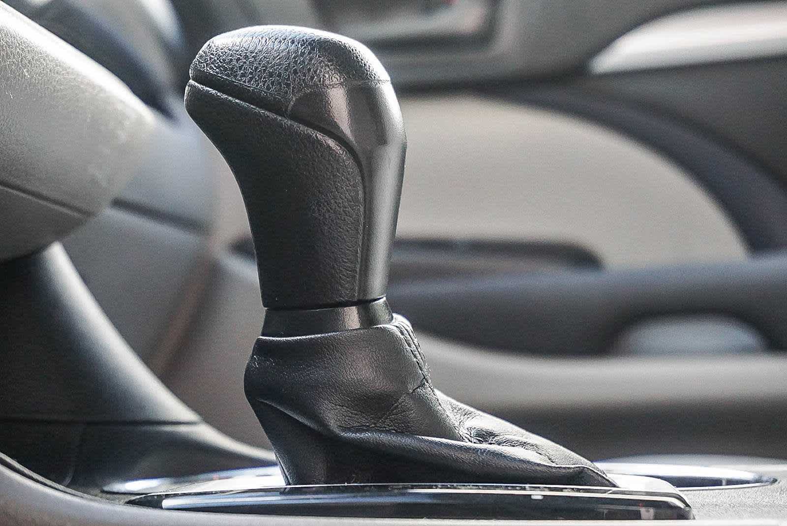 Thumbnail: 2016 Toyota Highlander - 19