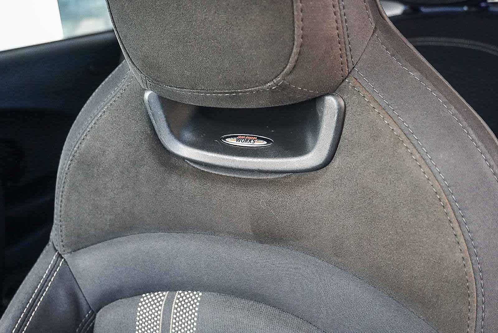 Thumbnail: 2021 MINI Cooper Hardtop - 26