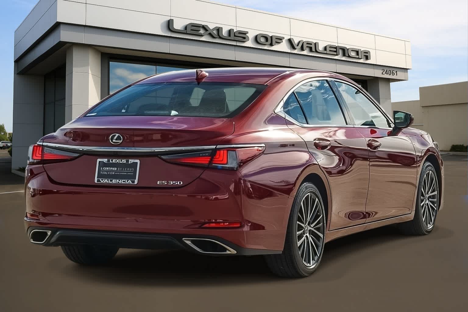Thumbnail: 2025 Lexus ES - 4