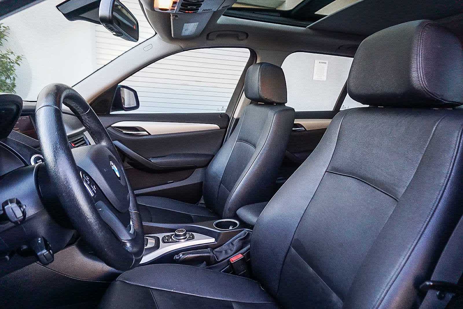 Thumbnail: 2015 BMW X1 - 17