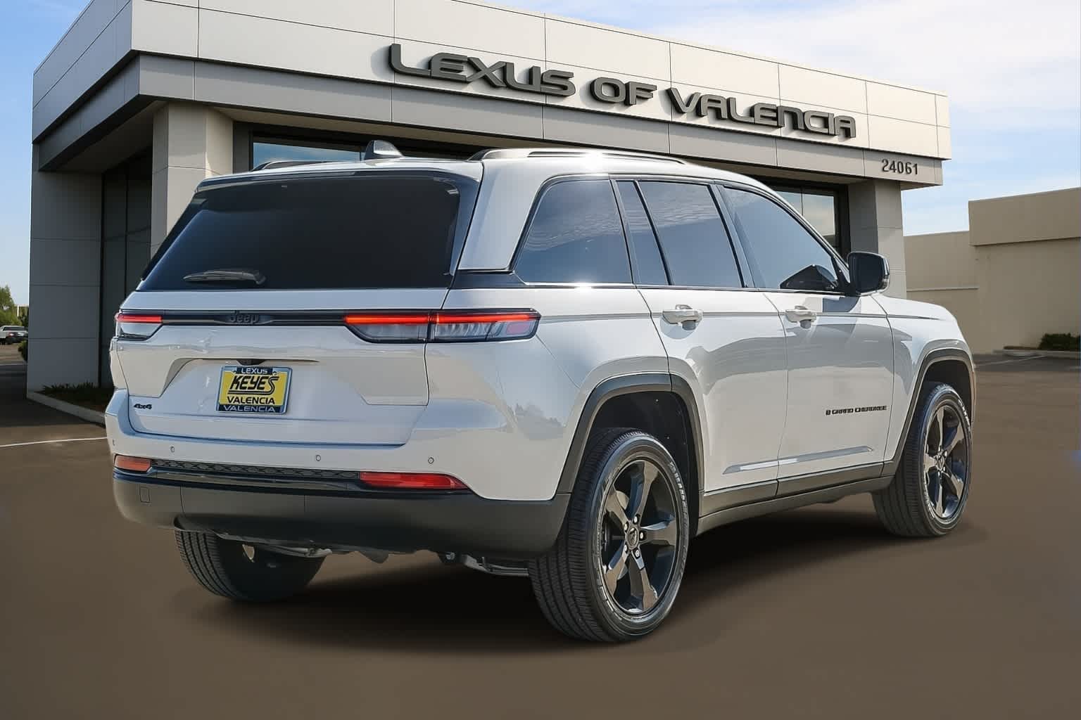 Thumbnail: 2025 Jeep Grand Cherokee - 4