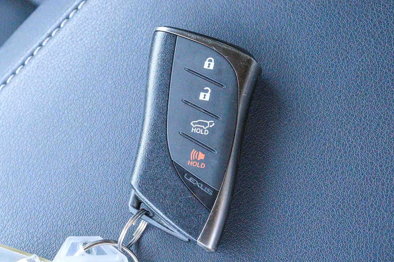 Thumbnail: 2025 Lexus RX - 24