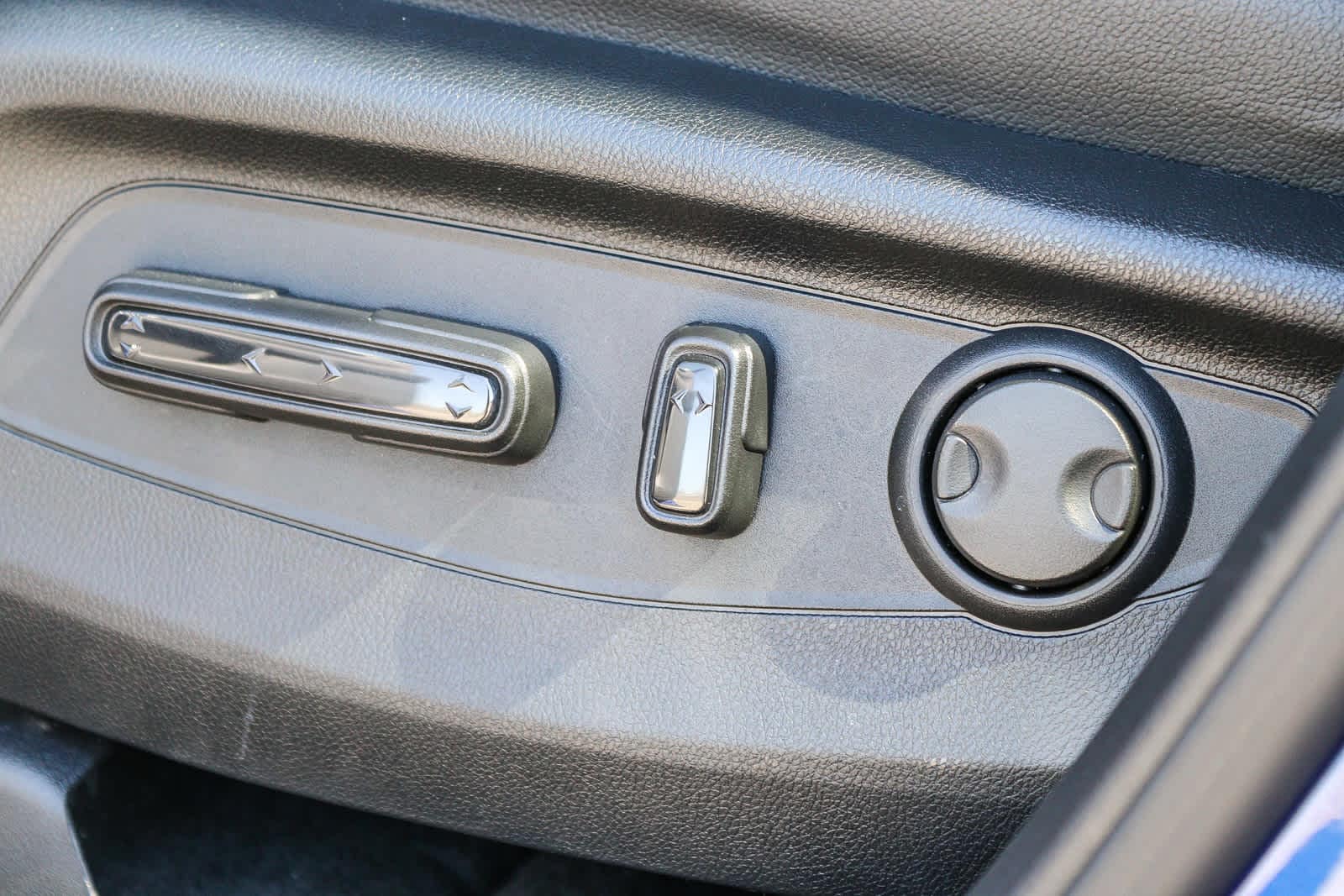 2025 Honda CR-V EX-L - Photo 23