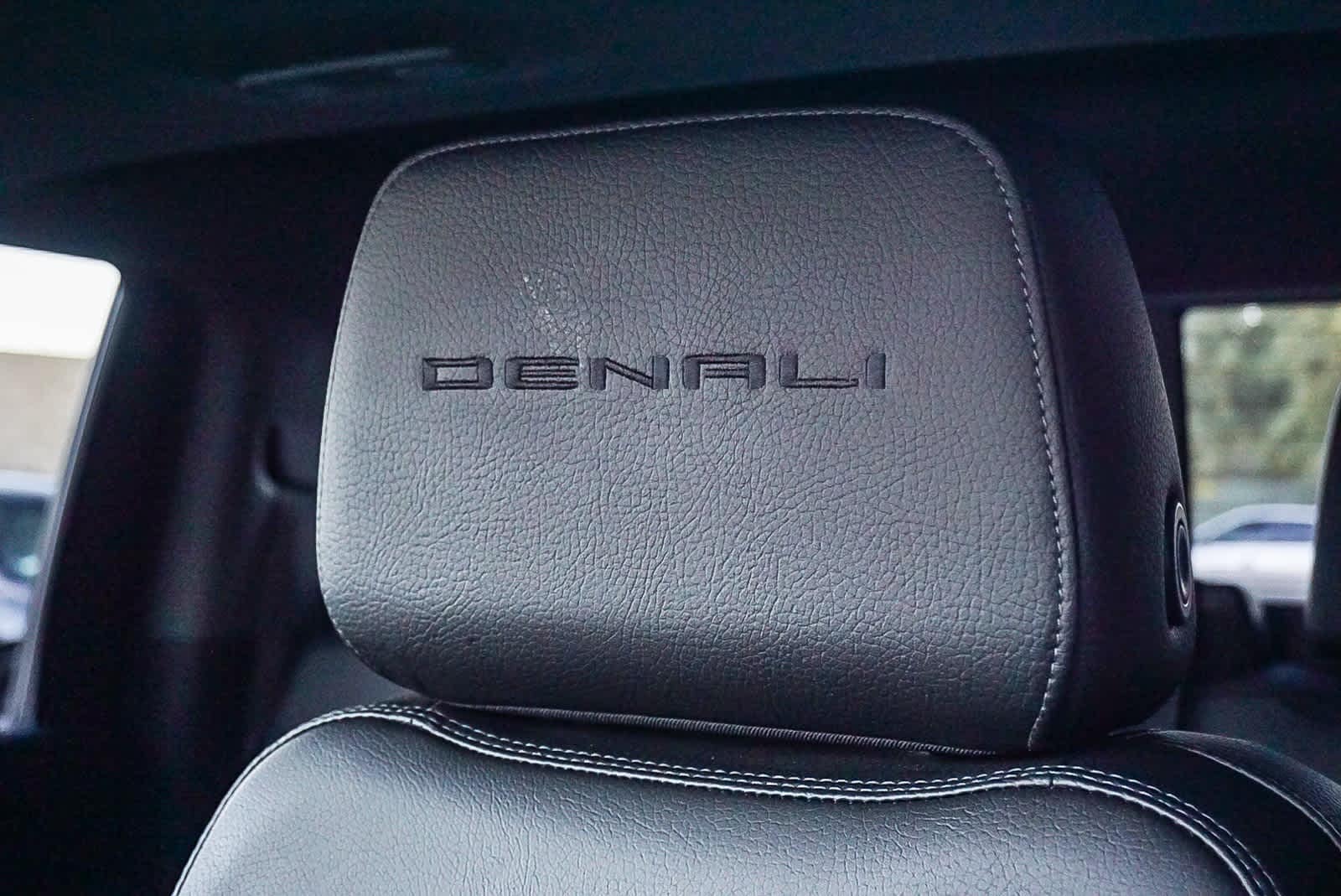 Thumbnail: 2022 GMC Sierra 2500 - 27