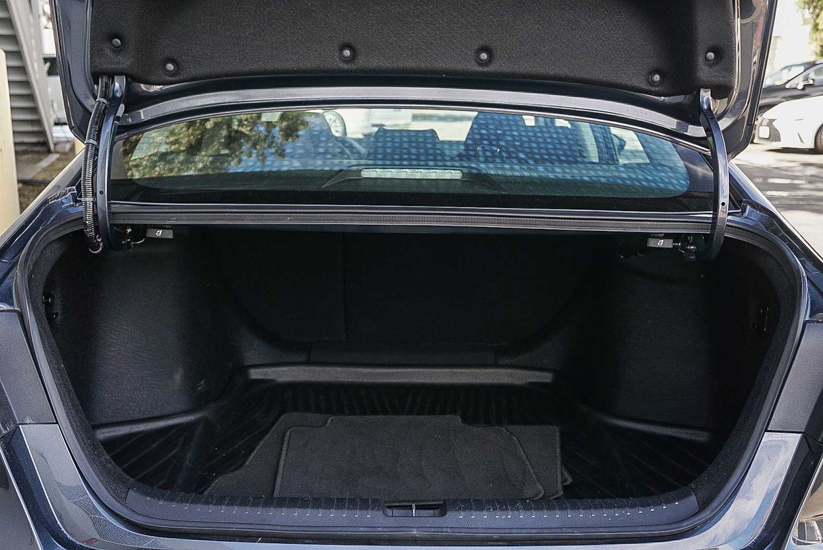 Thumbnail: 2023 Honda Accord - 26