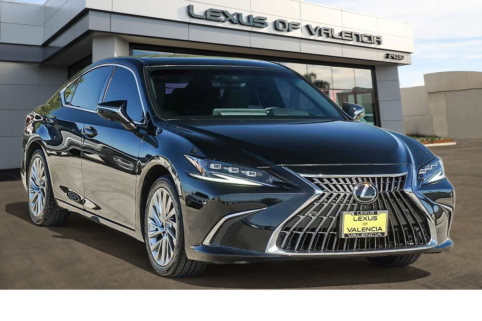 Thumbnail: 2023 Lexus ES - 5