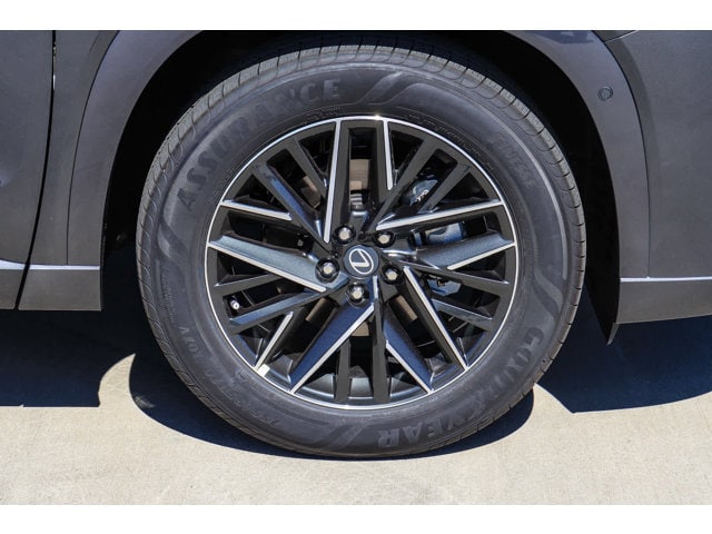 Thumbnail: 2026 Lexus TX - 9