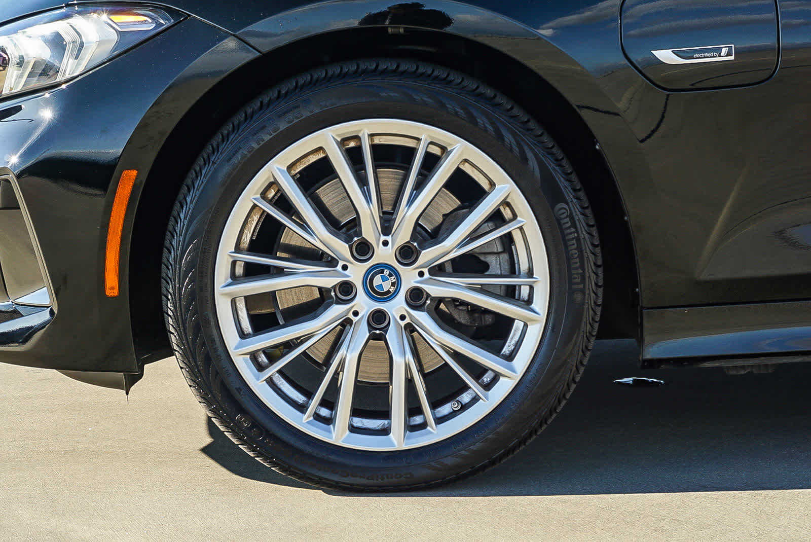 Thumbnail: 2023 BMW 3 Series - 9