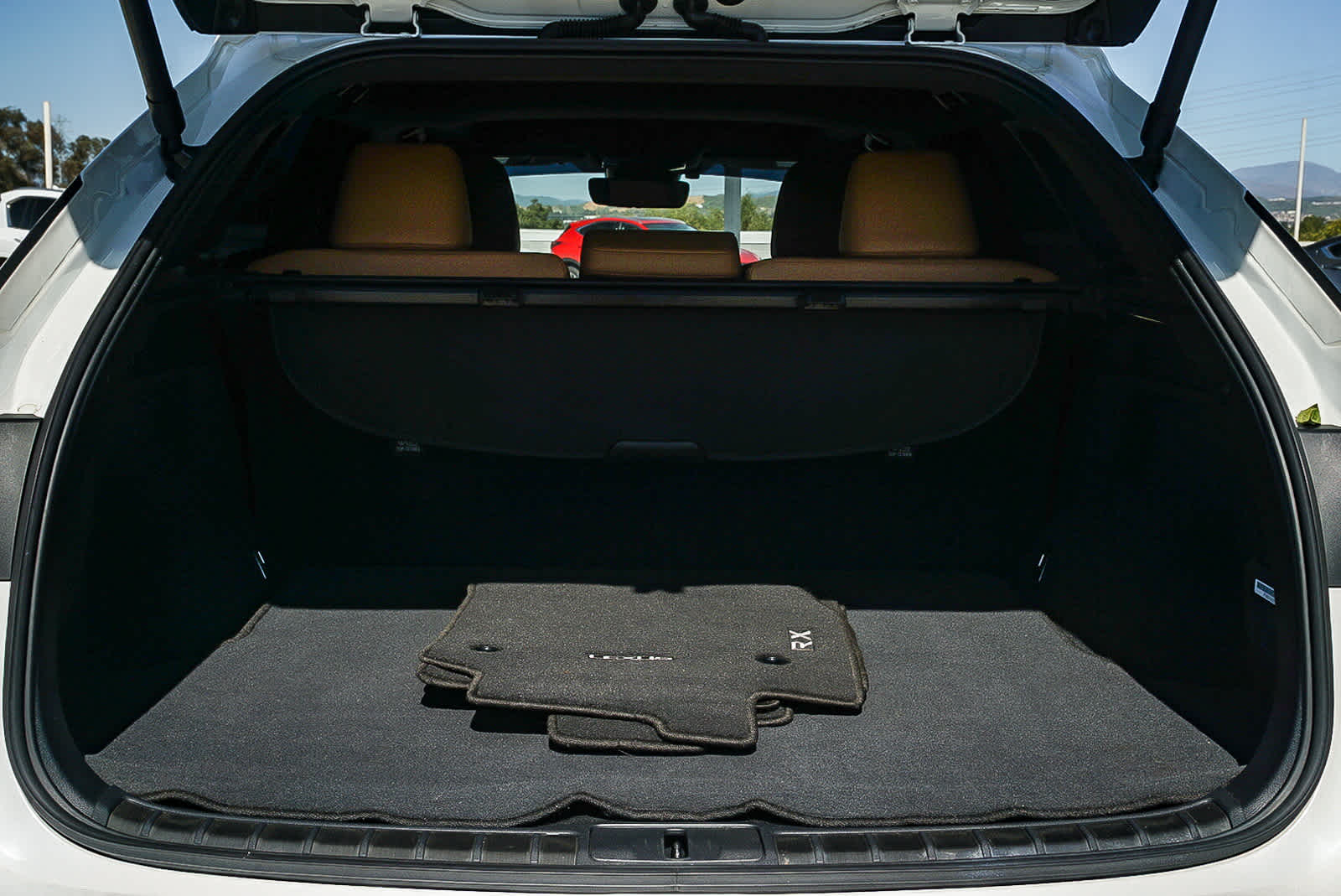 Thumbnail: 2023 Lexus RX - 29