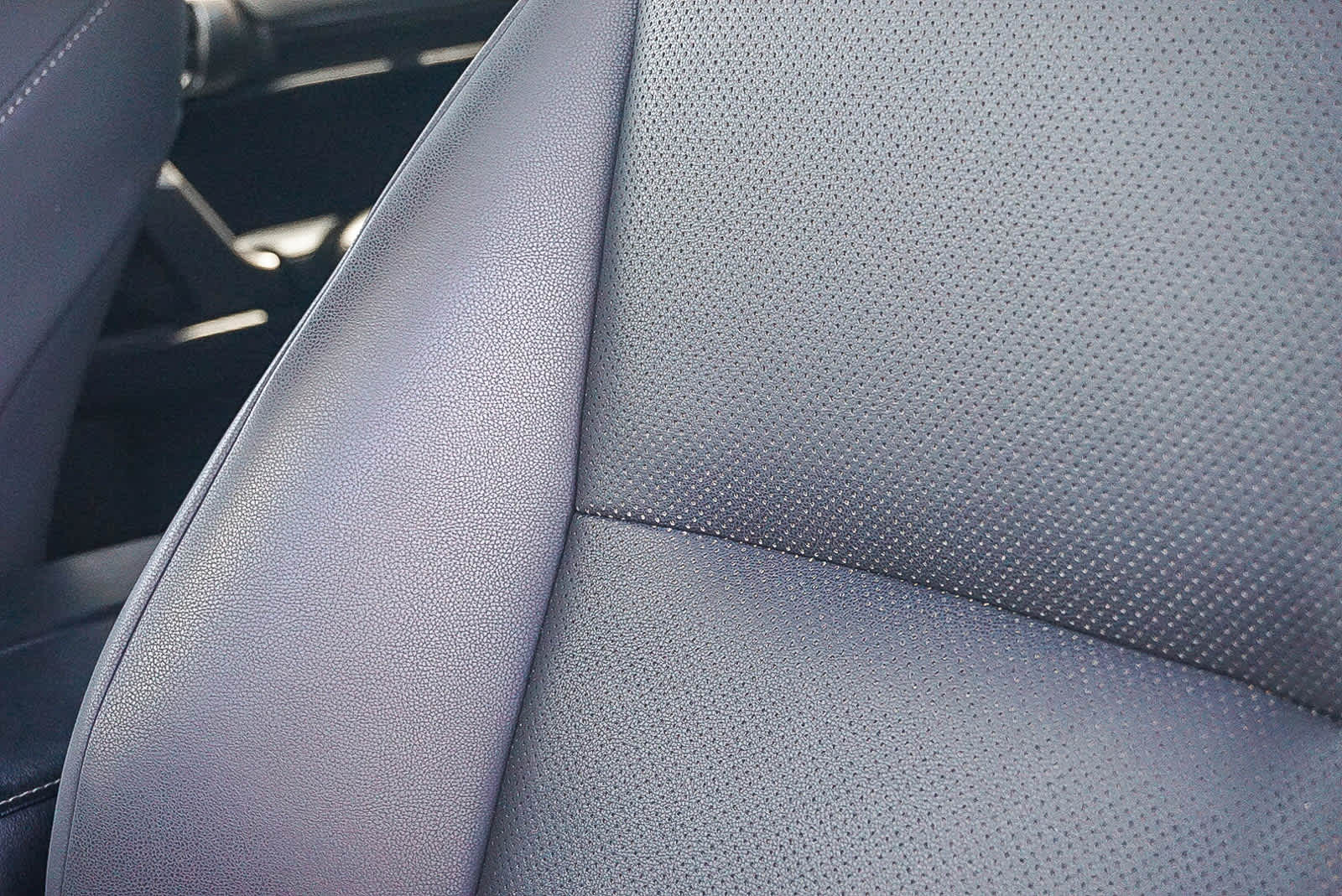 Thumbnail: 2022 Lexus GX - 27