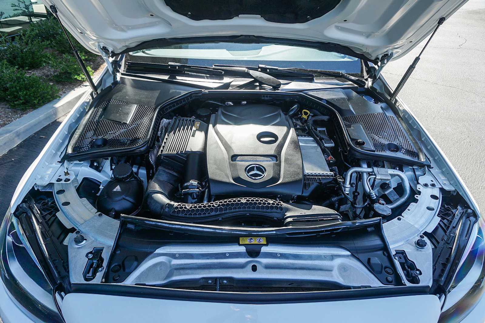 Thumbnail: 2017 Mercedes-Benz C-Class - 29