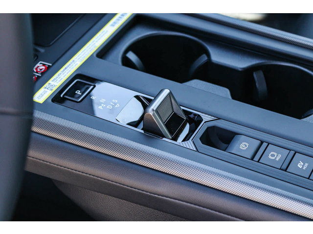 2026 Lexus ES Hybrid 350h Premium - Photo 22