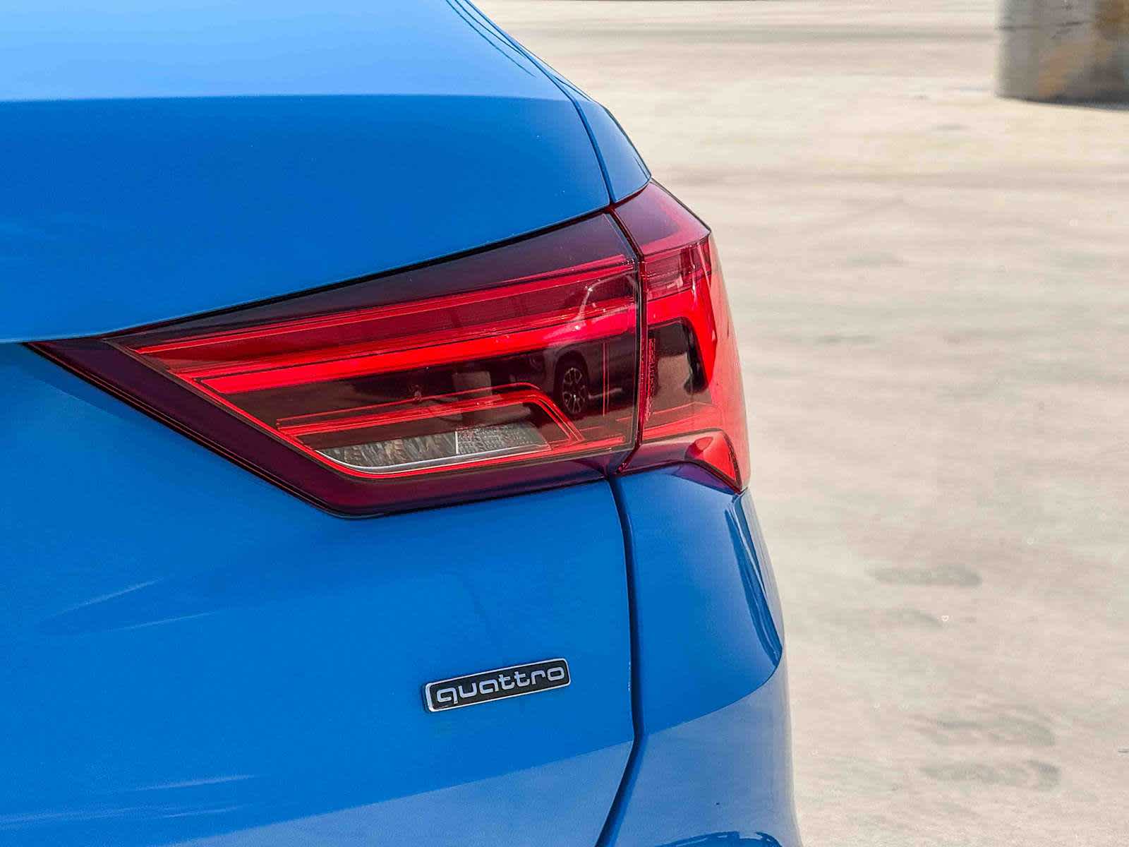 Thumbnail: 2023 Audi Q3 - 11