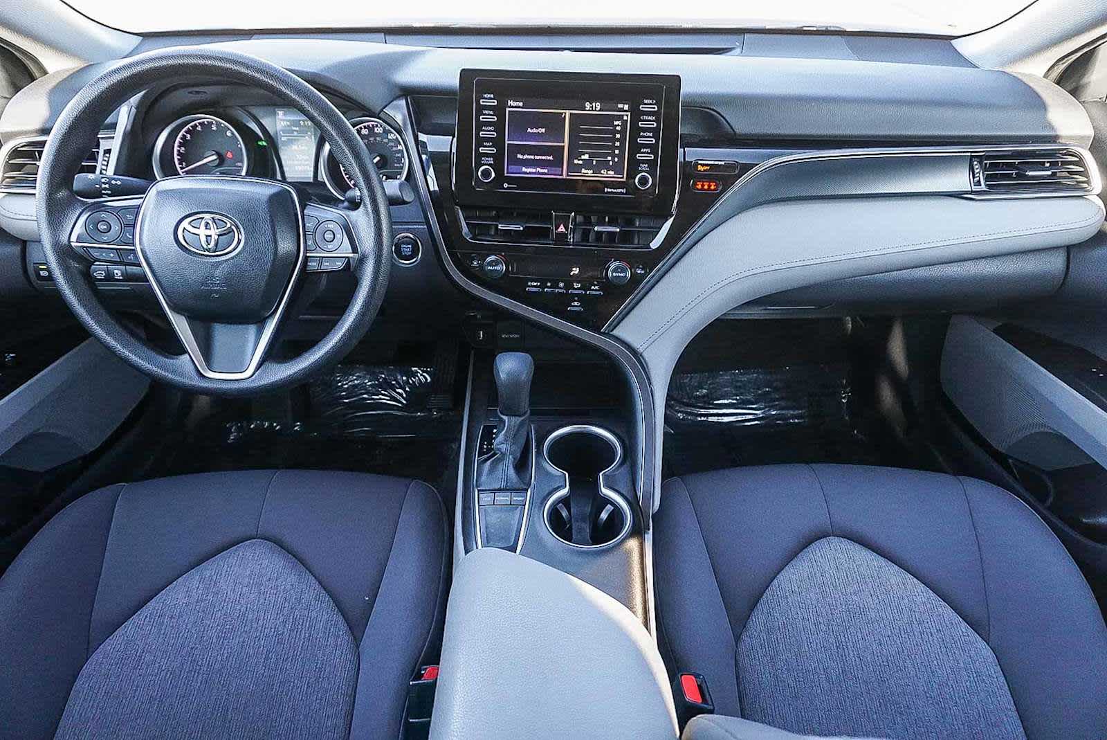 Thumbnail: 2023 Toyota Camry - 12