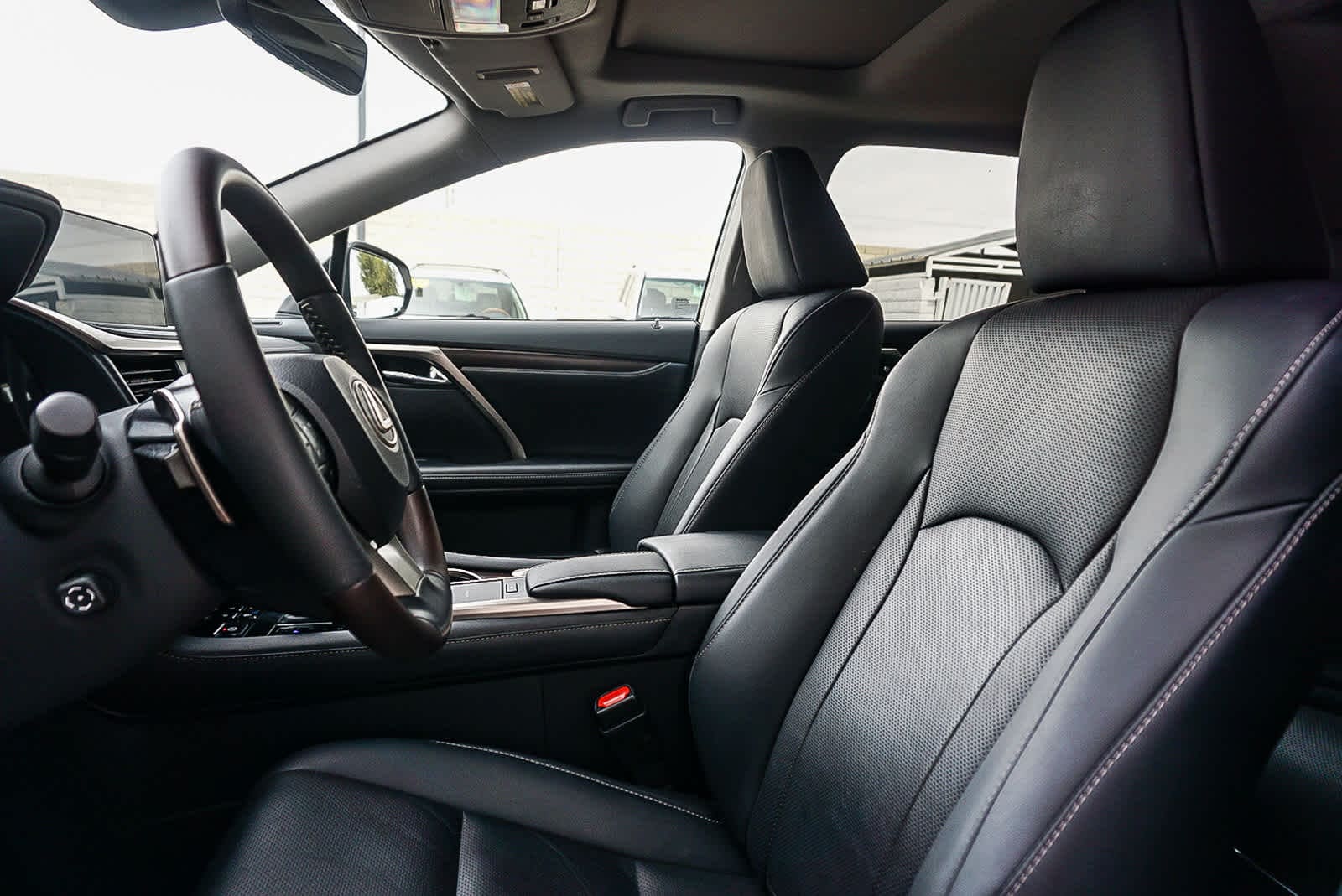 Thumbnail: 2020 Lexus RX - 18