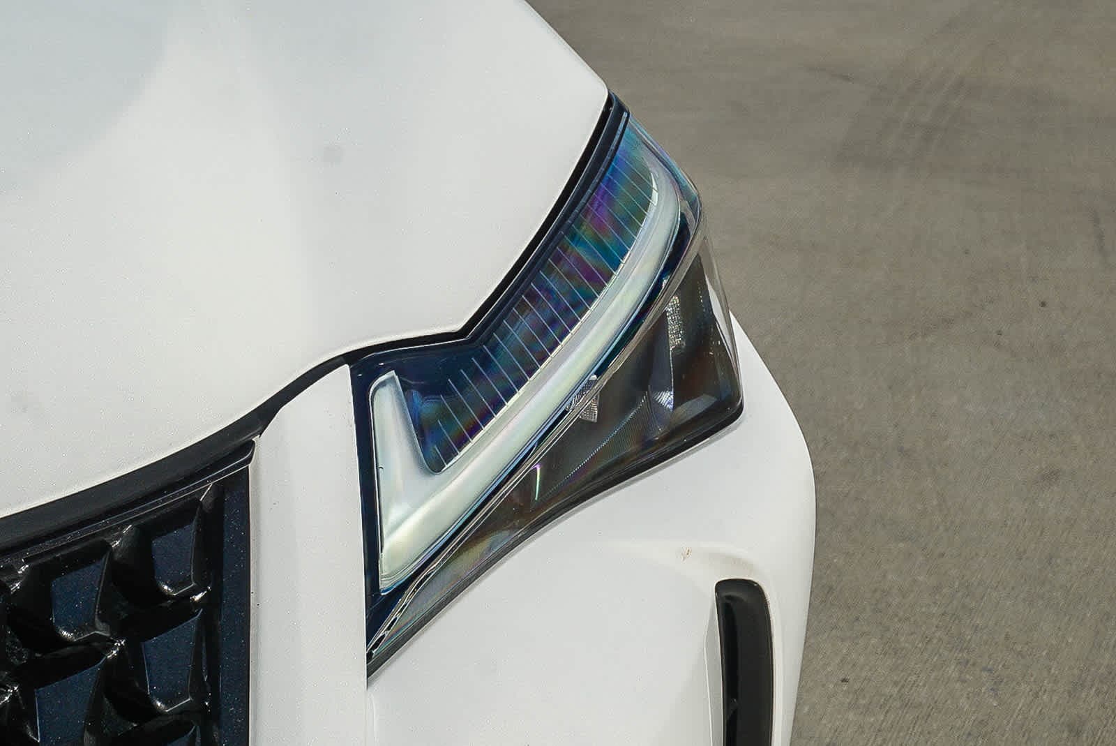 Thumbnail: 2024 Lexus UX - 7