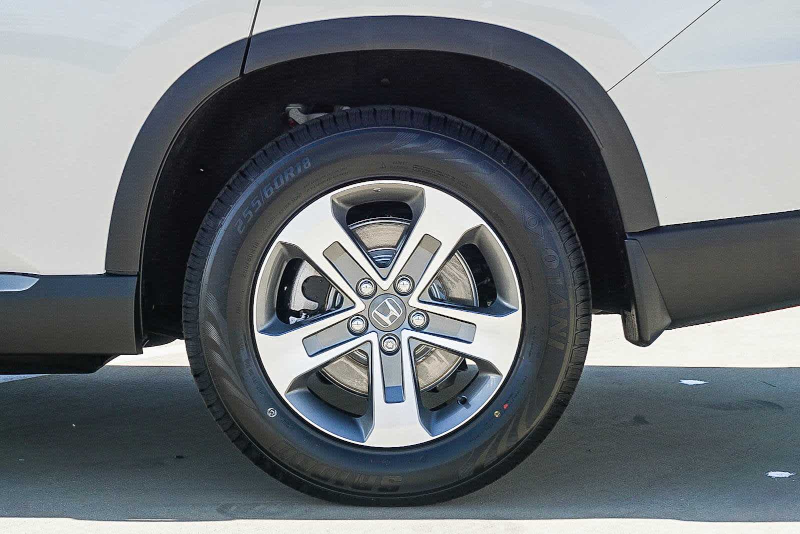 Thumbnail: 2025 Honda Pilot - 9