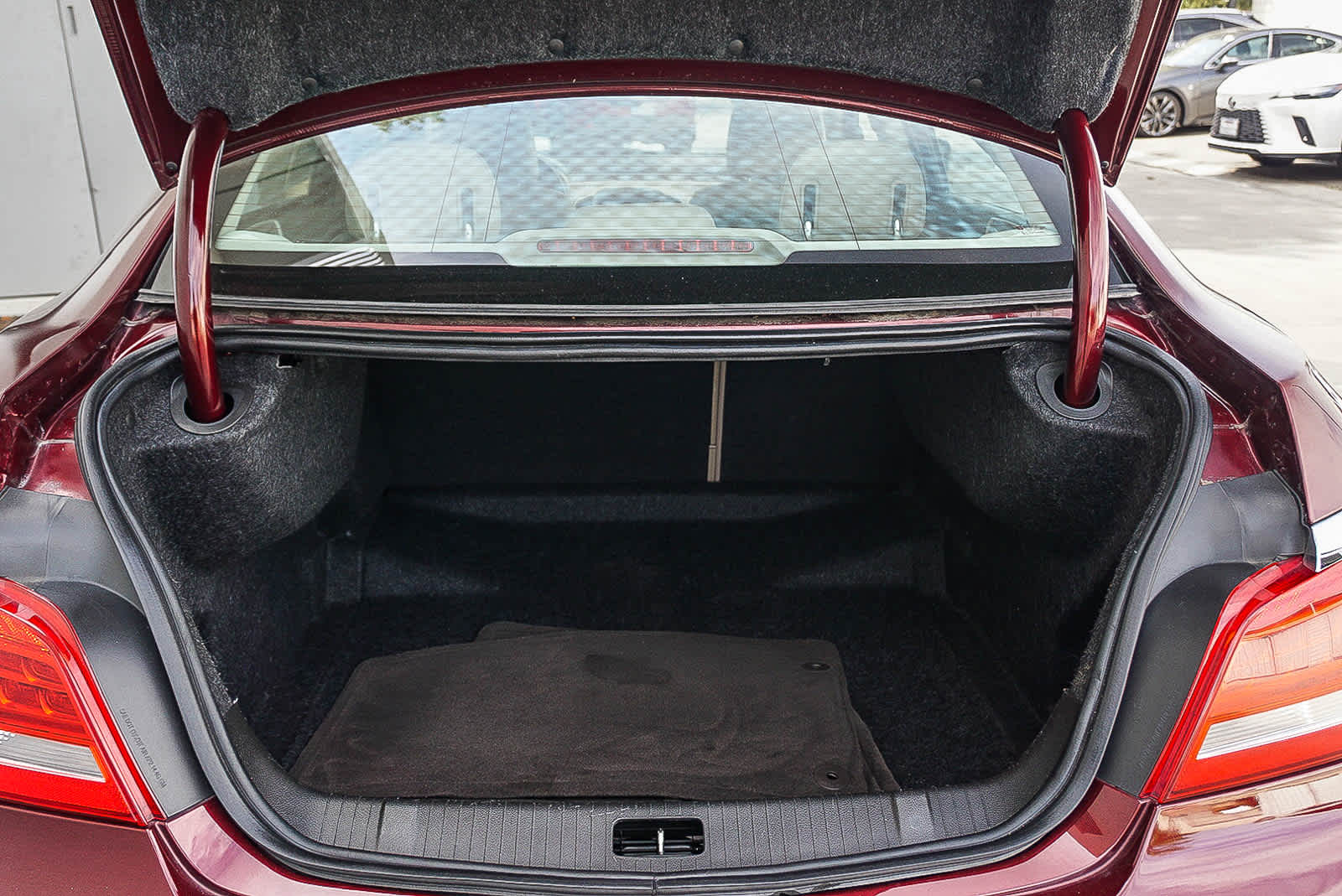 Thumbnail: 2015 Buick LaCrosse - 26