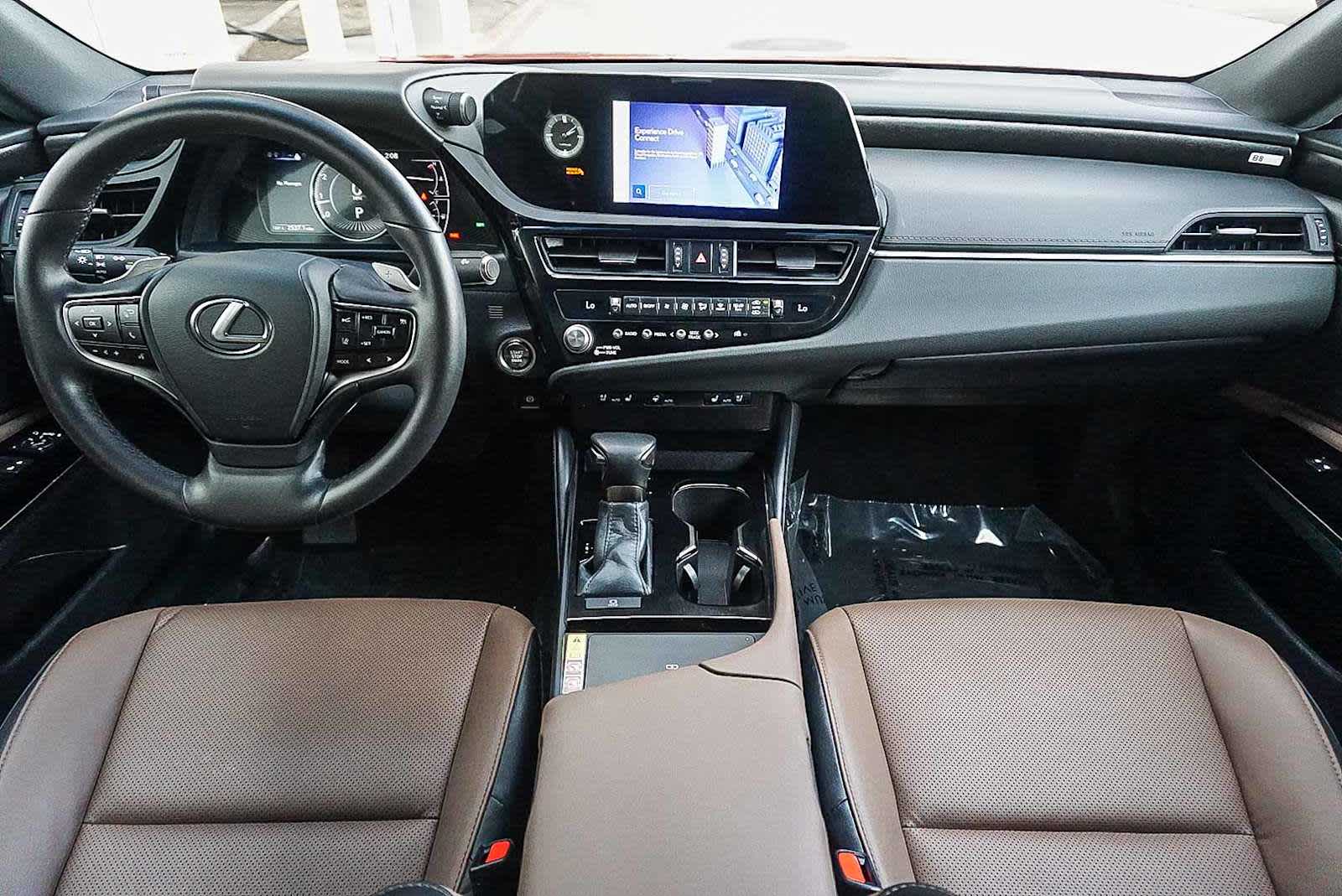 Thumbnail: 2025 Lexus ES - 13