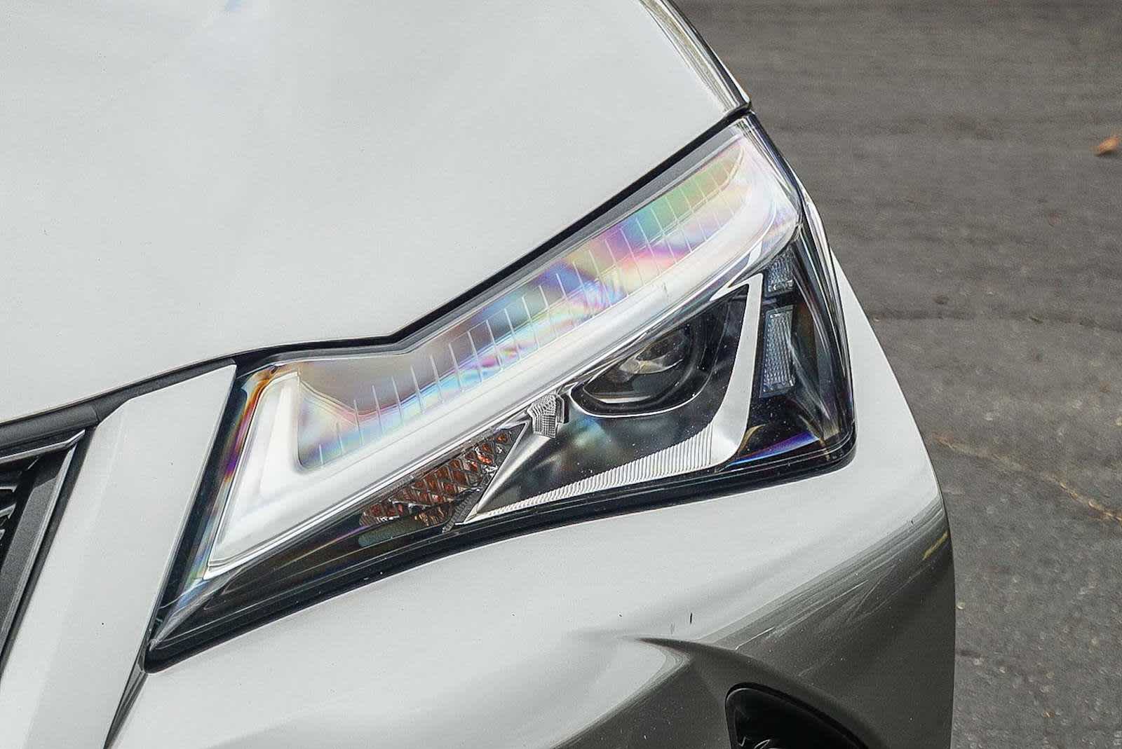 Thumbnail: 2020 Lexus UX - 5