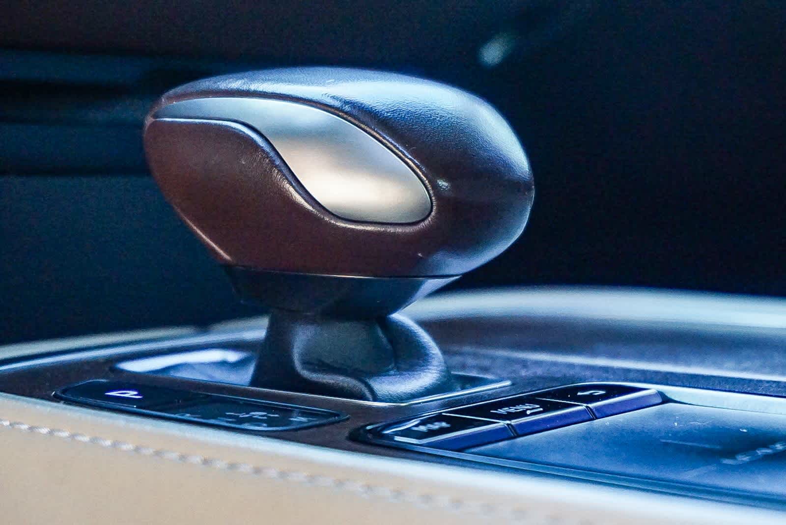 Thumbnail: 2018 Lexus LS - 19