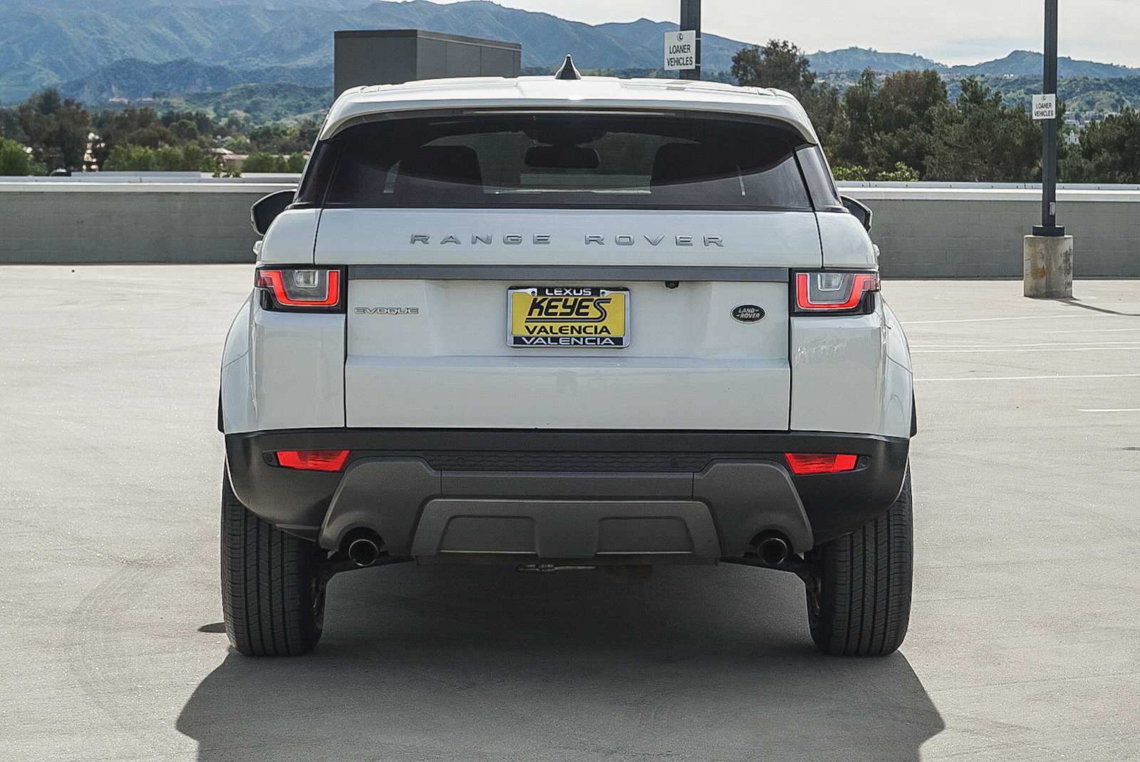 Thumbnail: 2018 Land Rover Range Rover Evoque - 4