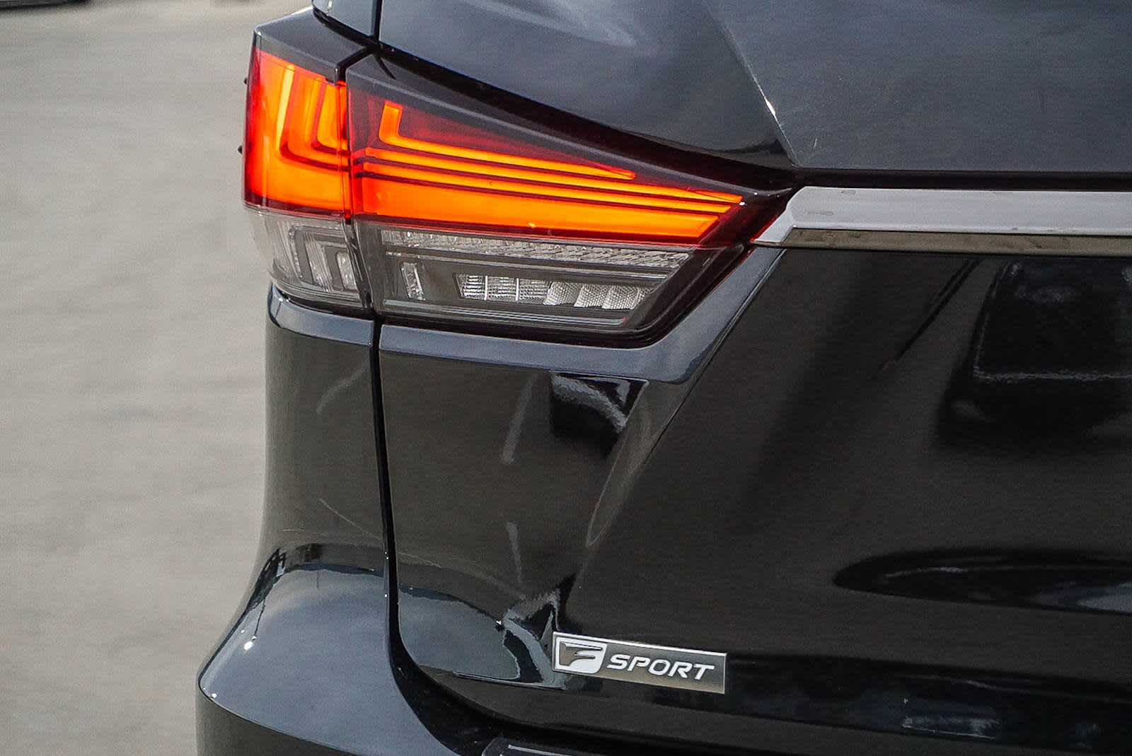 Thumbnail: 2021 Lexus RX - 11