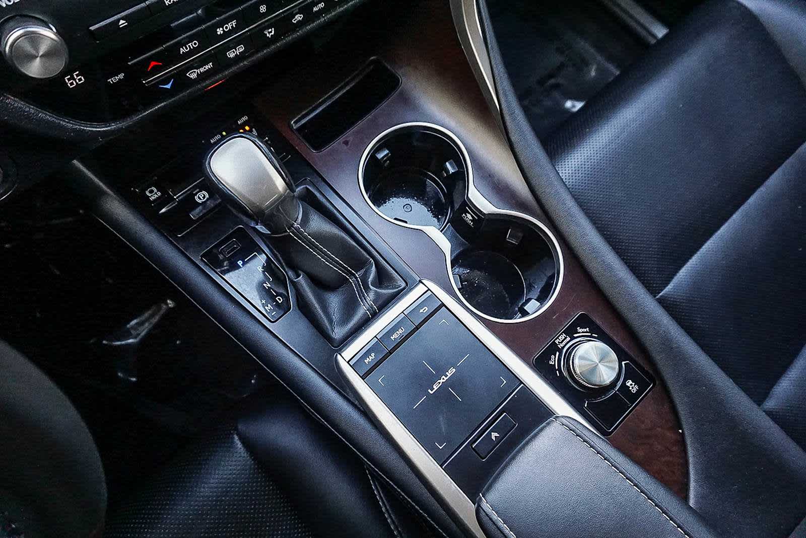 Thumbnail: 2022 Lexus RX - 23