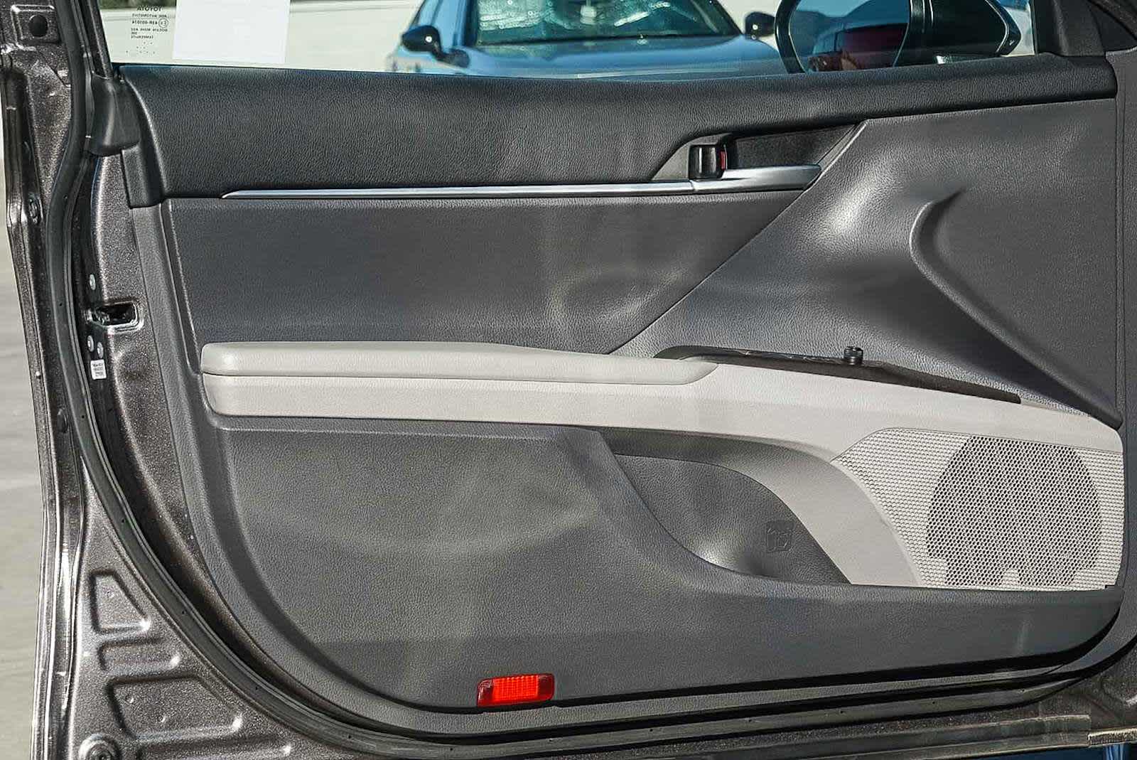 Thumbnail: 2023 Toyota Camry - 22