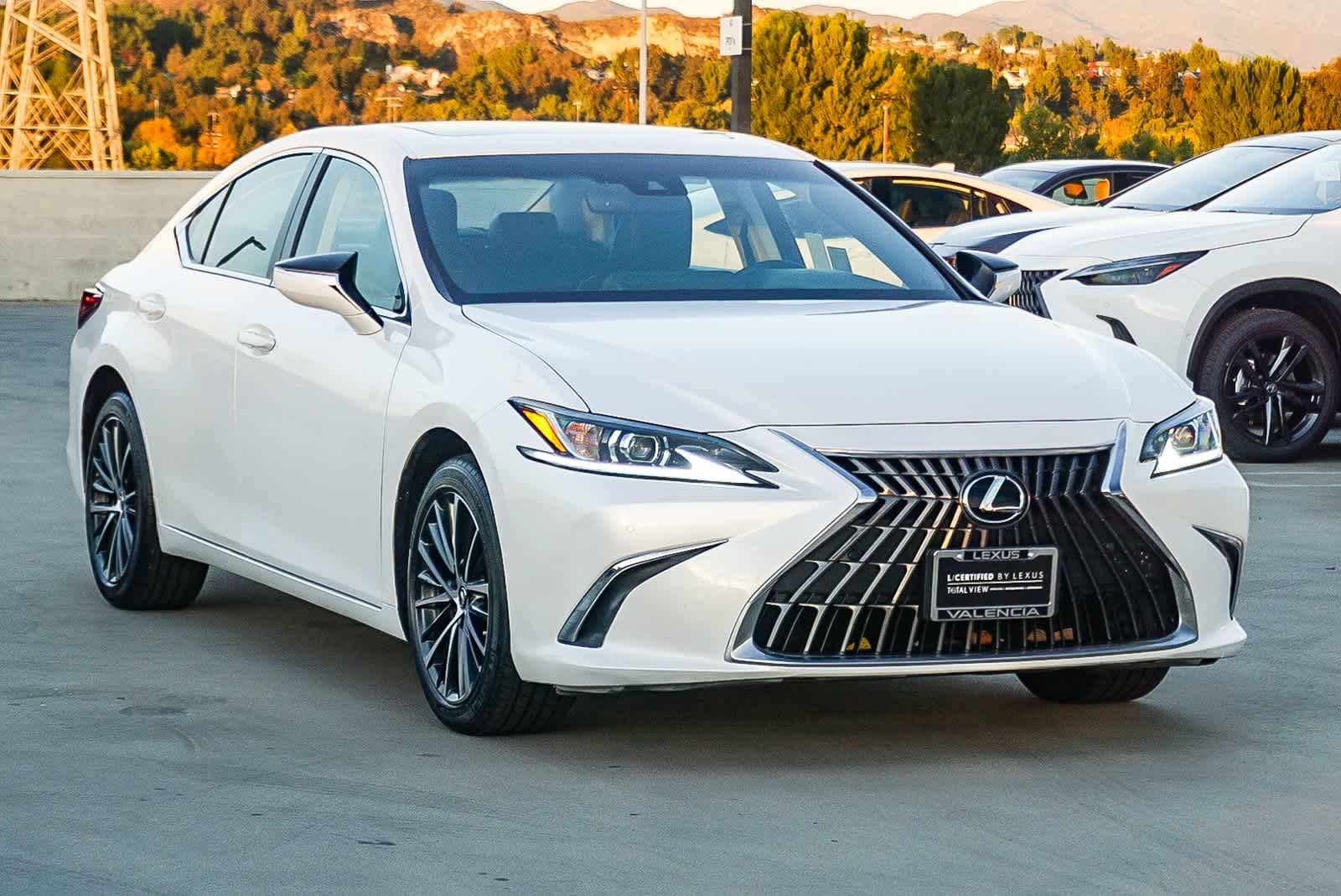 Thumbnail: 2023 Lexus ES - 5