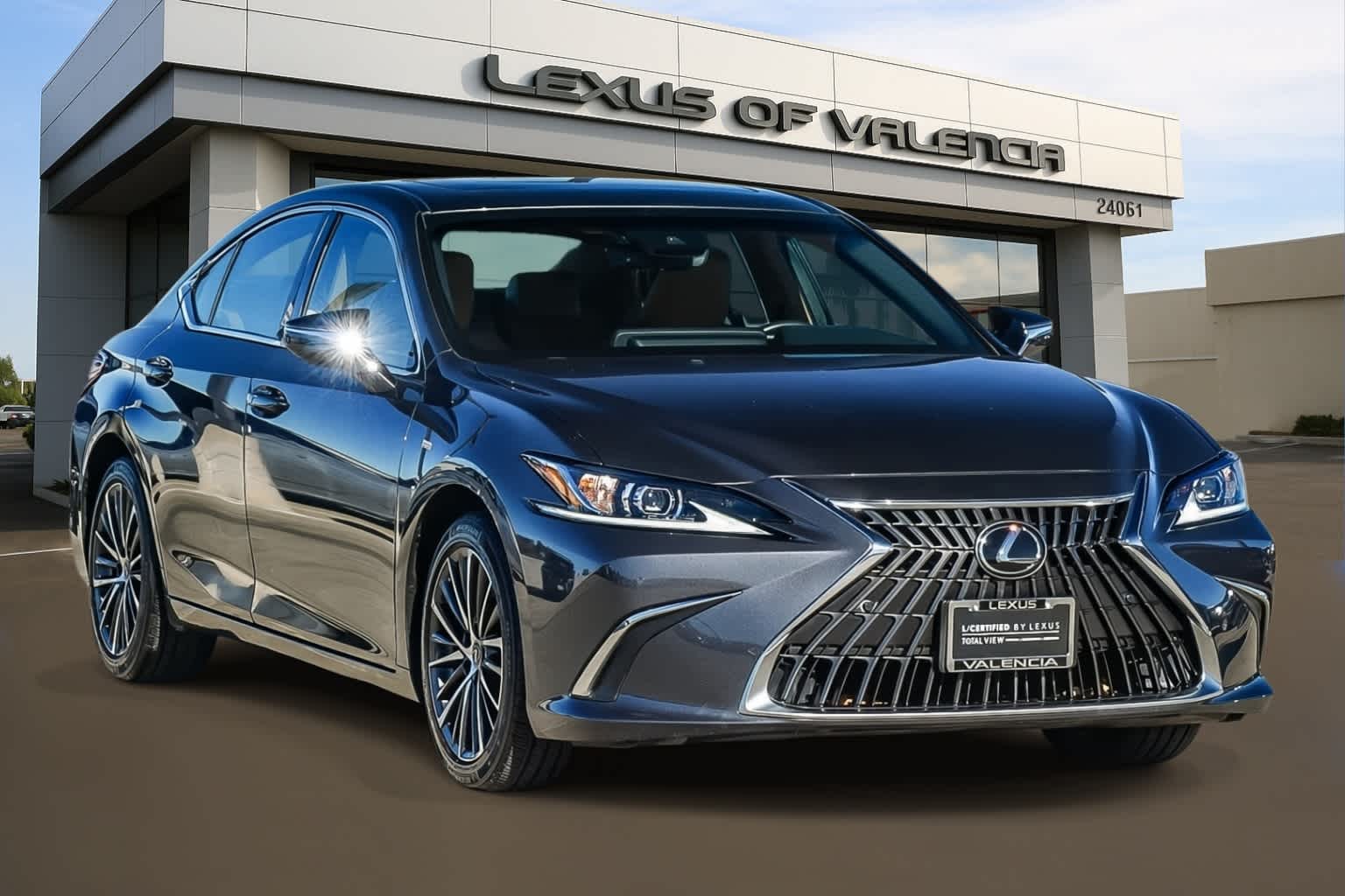 Thumbnail: 2023 Lexus ES - 5