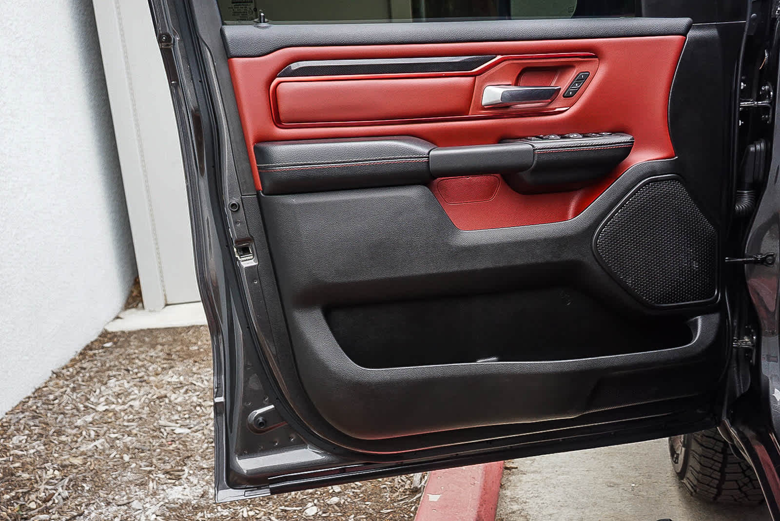 Thumbnail: 2022 RAM 1500 - 23