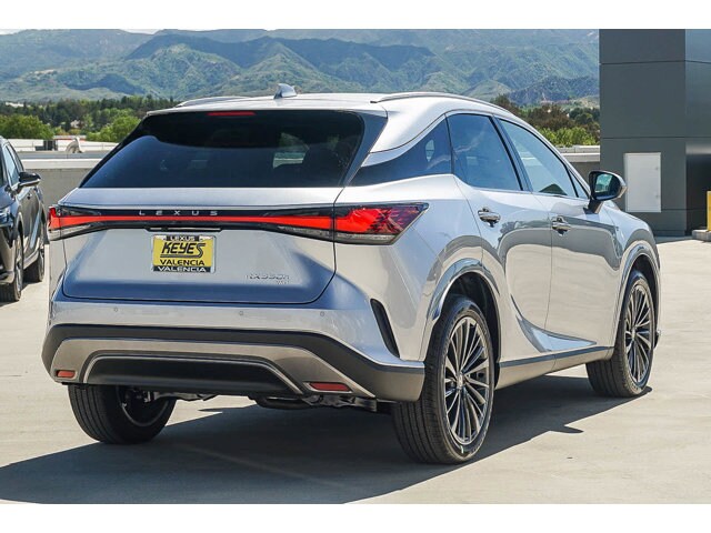 Thumbnail: 2026 Lexus RX - 4